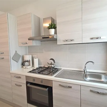 Daire Winter Spring Summer Mergozzo